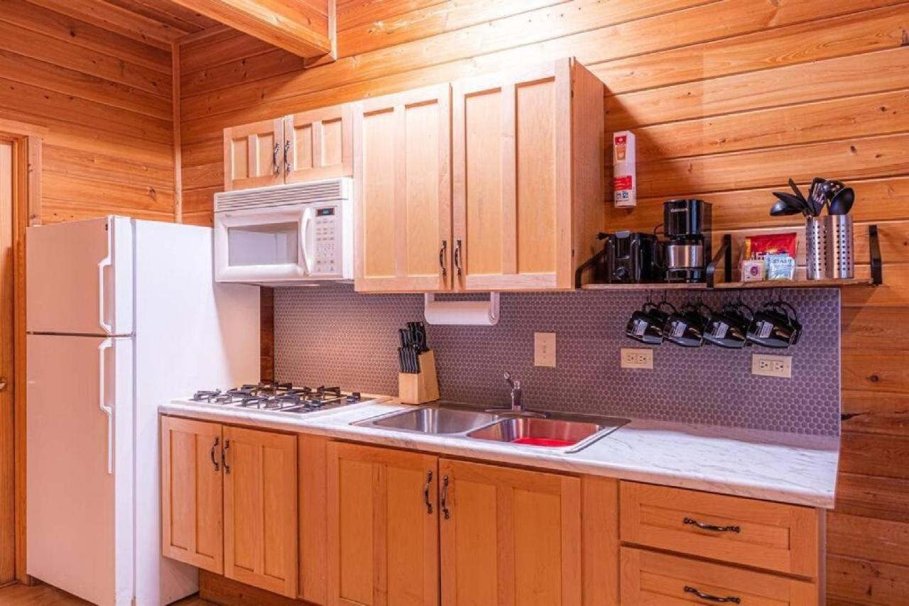Cabin #3 Rainbow Trout - Pet Friendly- Sleeps 6 - Playground & Game Room Payson Bagian luar foto