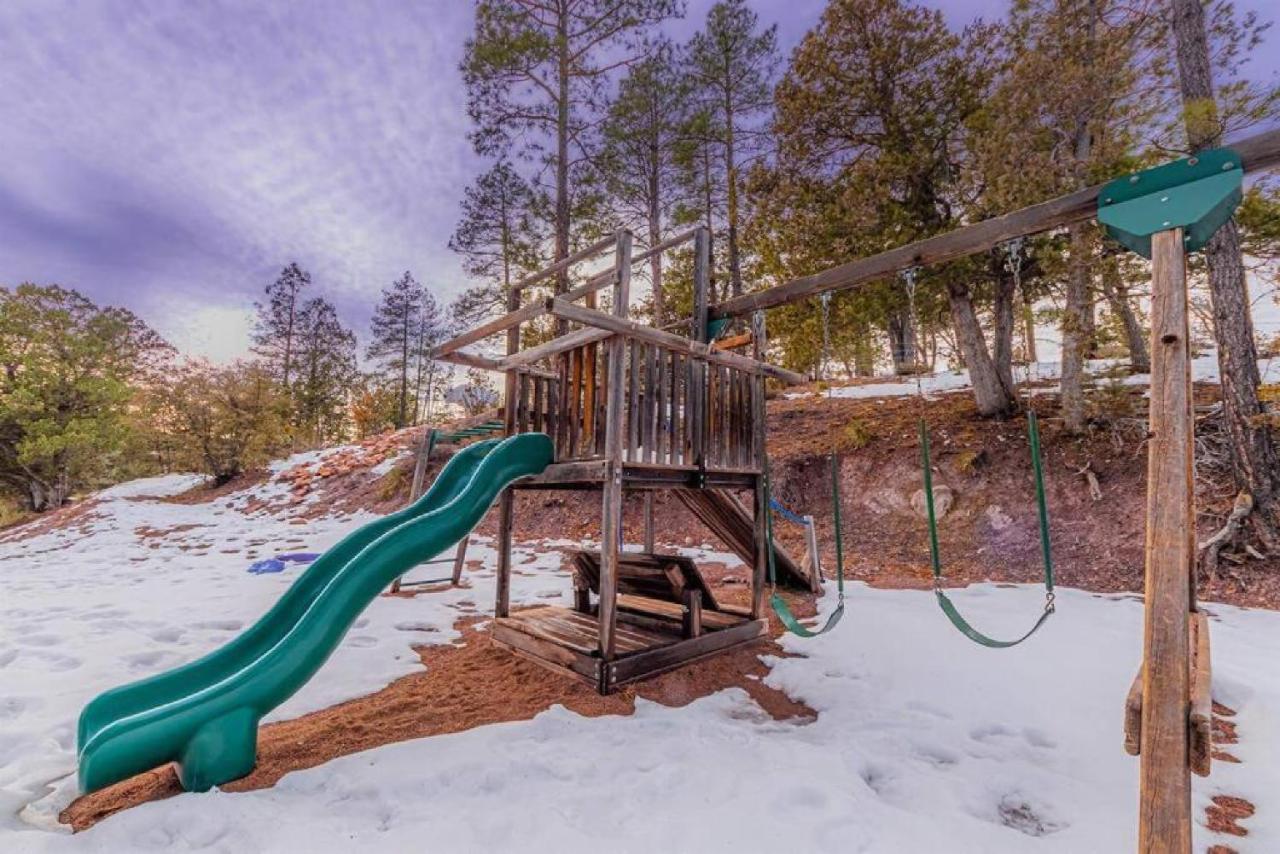 Cabin #3 Rainbow Trout - Pet Friendly- Sleeps 6 - Playground & Game Room Payson Bagian luar foto